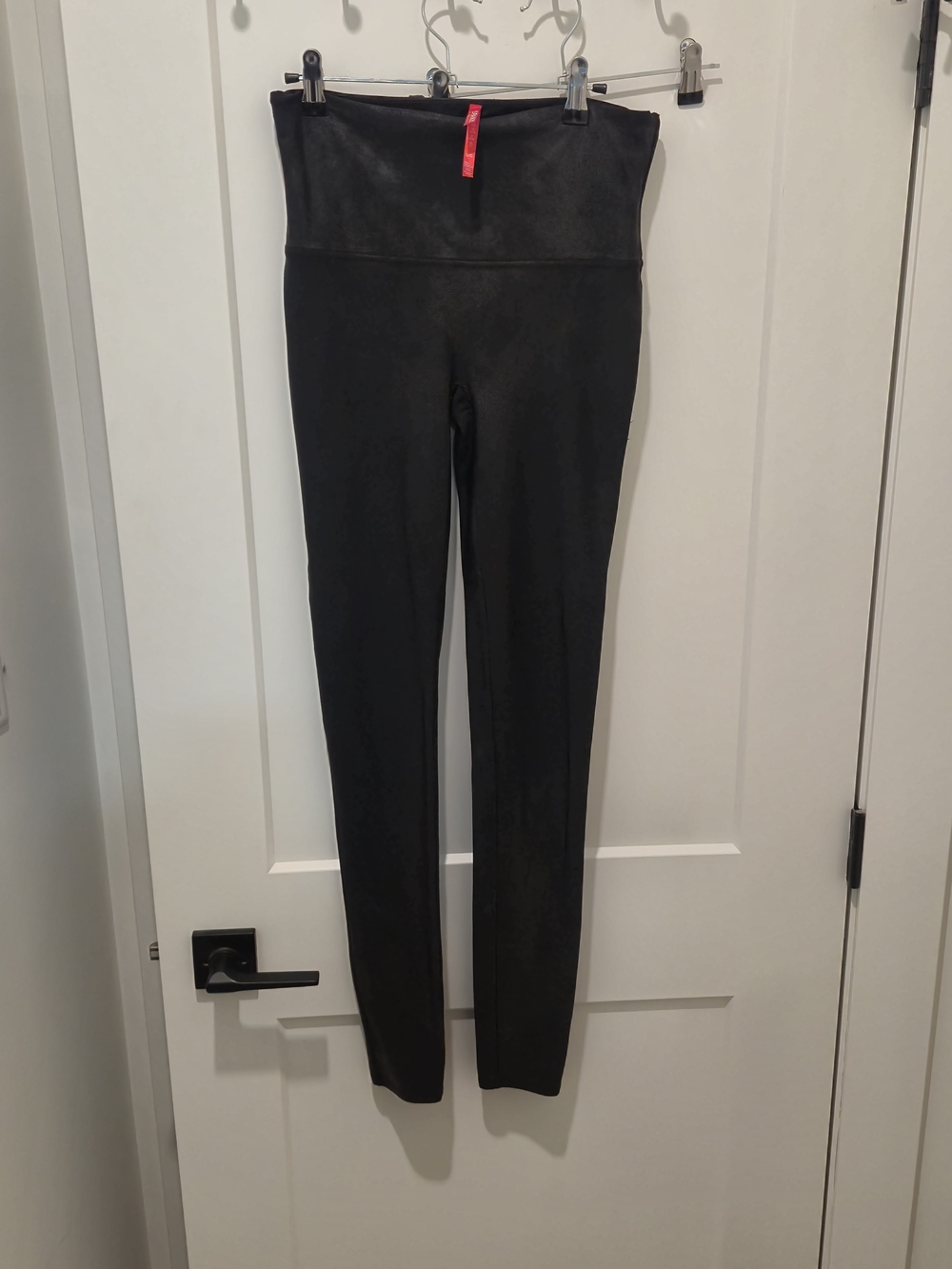 SPANX Black High-Waist Shaping Leggings with Pink Accent